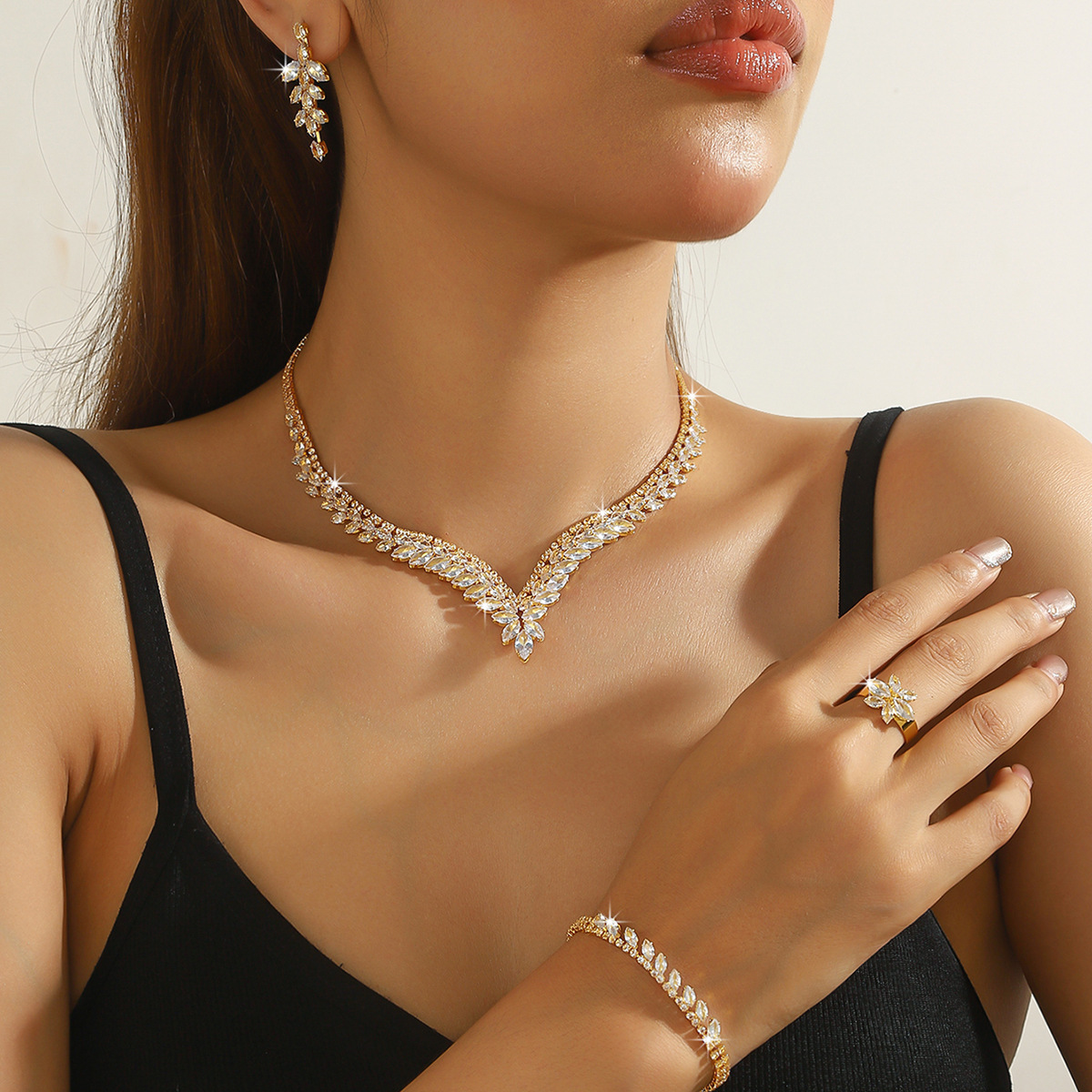 Creative High-End Crystal Zircon Womens Necklace