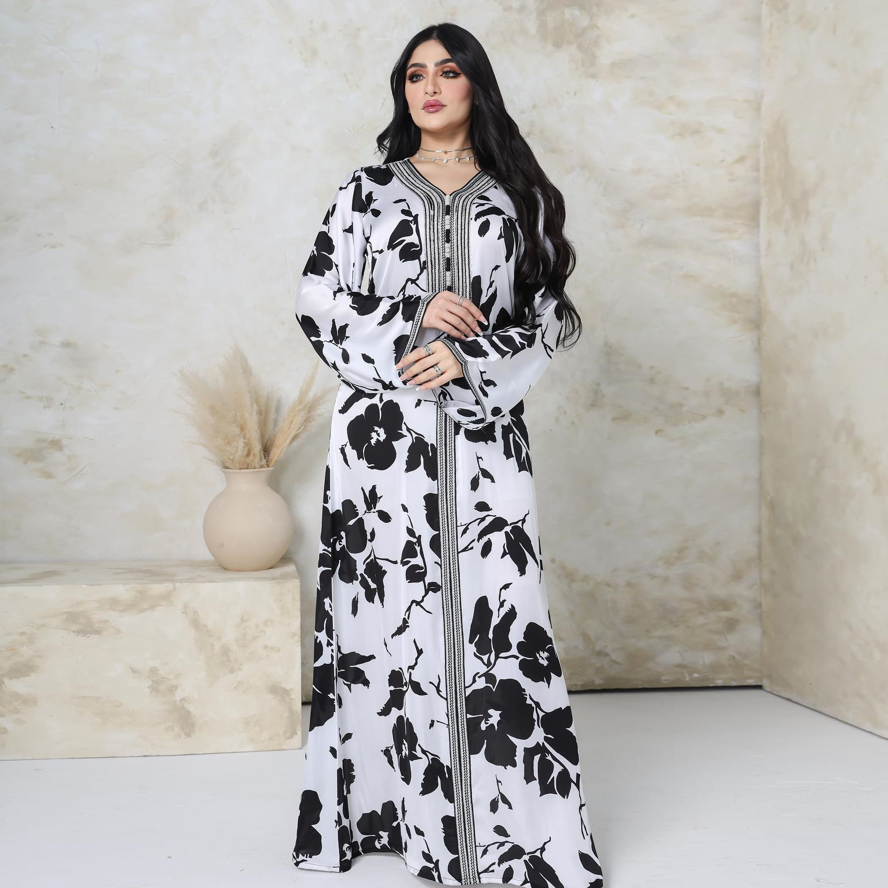 Long Printed Dress, picture 6 of 8
