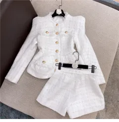 New Autumn And Winter Classic Style White Shiner Thick Flowery Jacket Jacket Shorts Suit - White - View 1