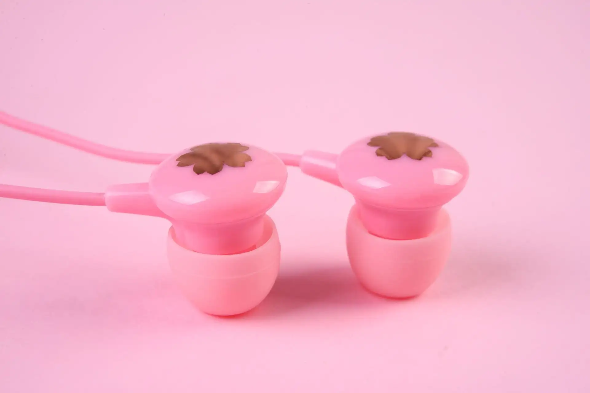 E-162 In-ear Communication With Marks