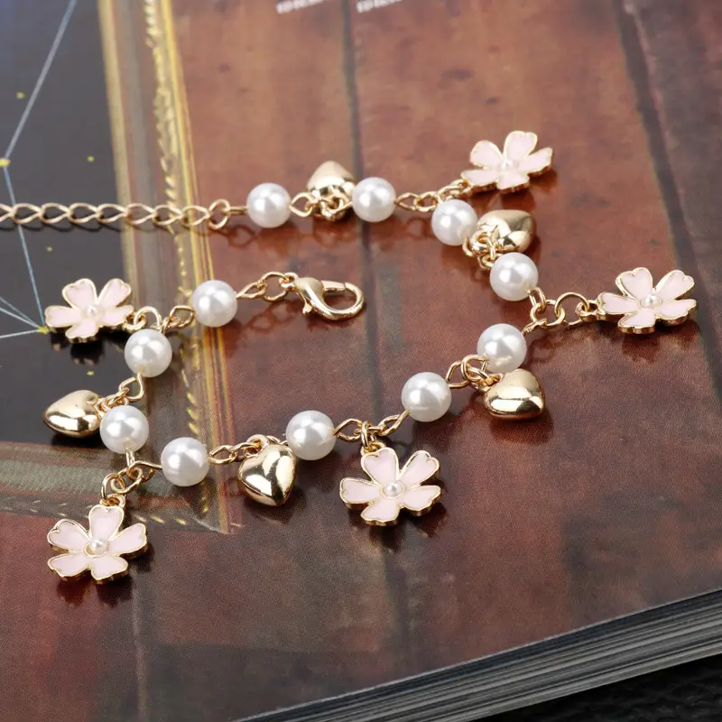 Fashion Simple Temperament Heart-shaped Pearl Bracelet