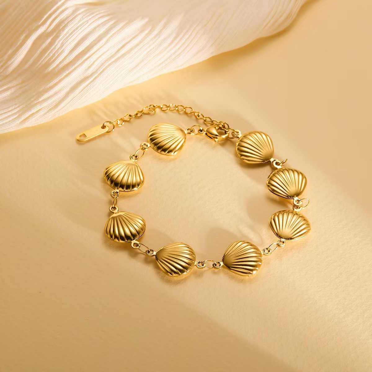 https://cf.cjdropshipping.com/quick/product/1a306b78-9ccc-4da9-802e-aaafebdec0b3.jpg