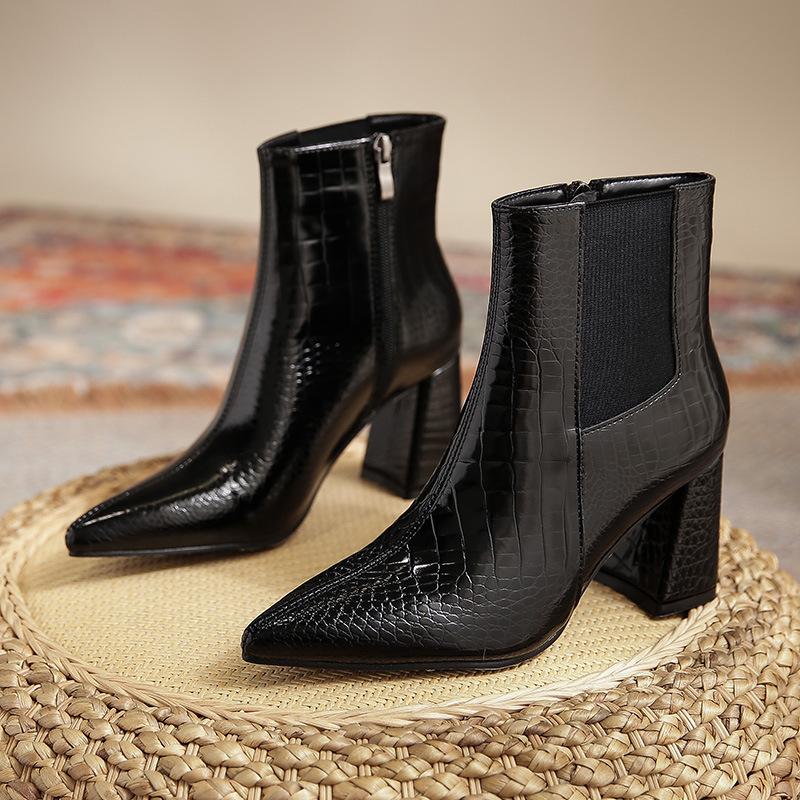 Women's Fashion Vintage Patent Leather Pointed Toe Martin Boots