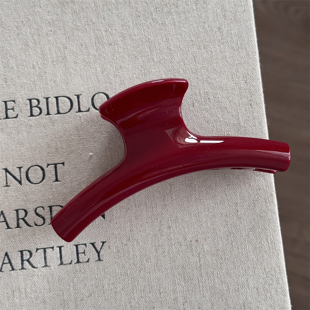 New Year Thickened Ankla Red Textured Stylish Premium Hair Clip