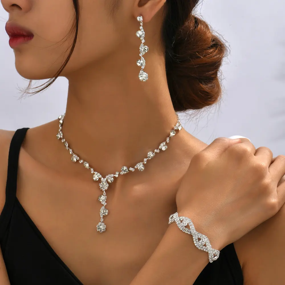 Fashion Crystal Necklace Ear Stud Bracelet Jewelry Accessories