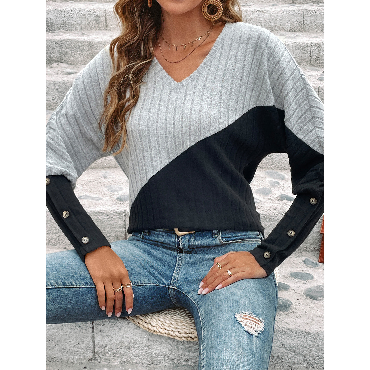 Long Sleeve V collar Contrast Color Slimming Top Gray Black - Shop at LoveMi