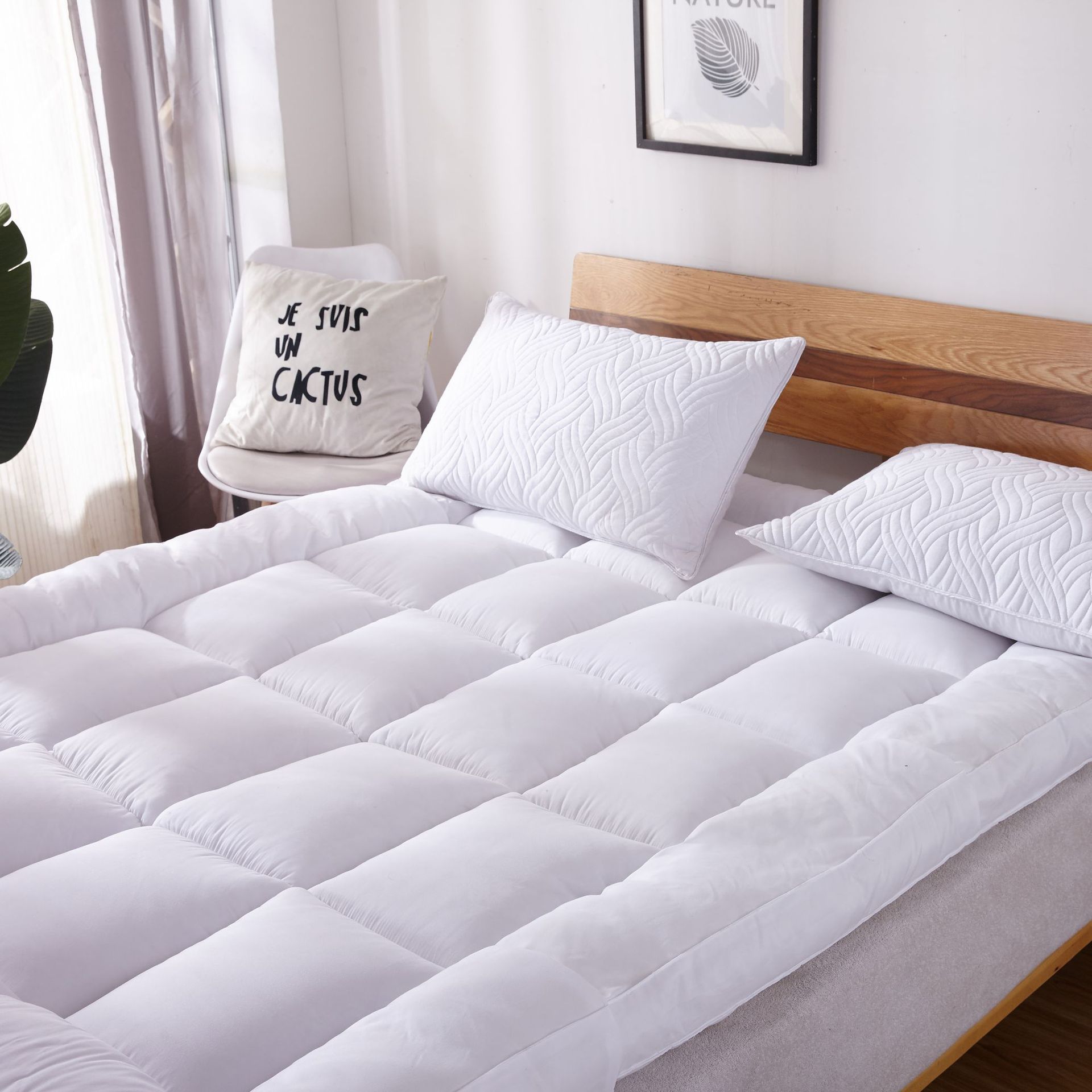Thickened Microfiber Mattress Topper, Non-slip Bed Pad For Home Use
