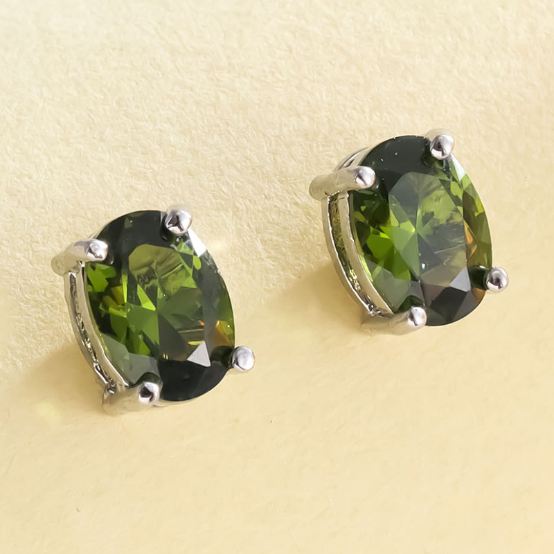Oval Inlaid Zircon Single Rhinestone Ear Studs Women's Fashion