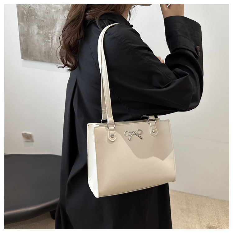 Buy Women's Clothing Online | Buy Trending Dresses for Women