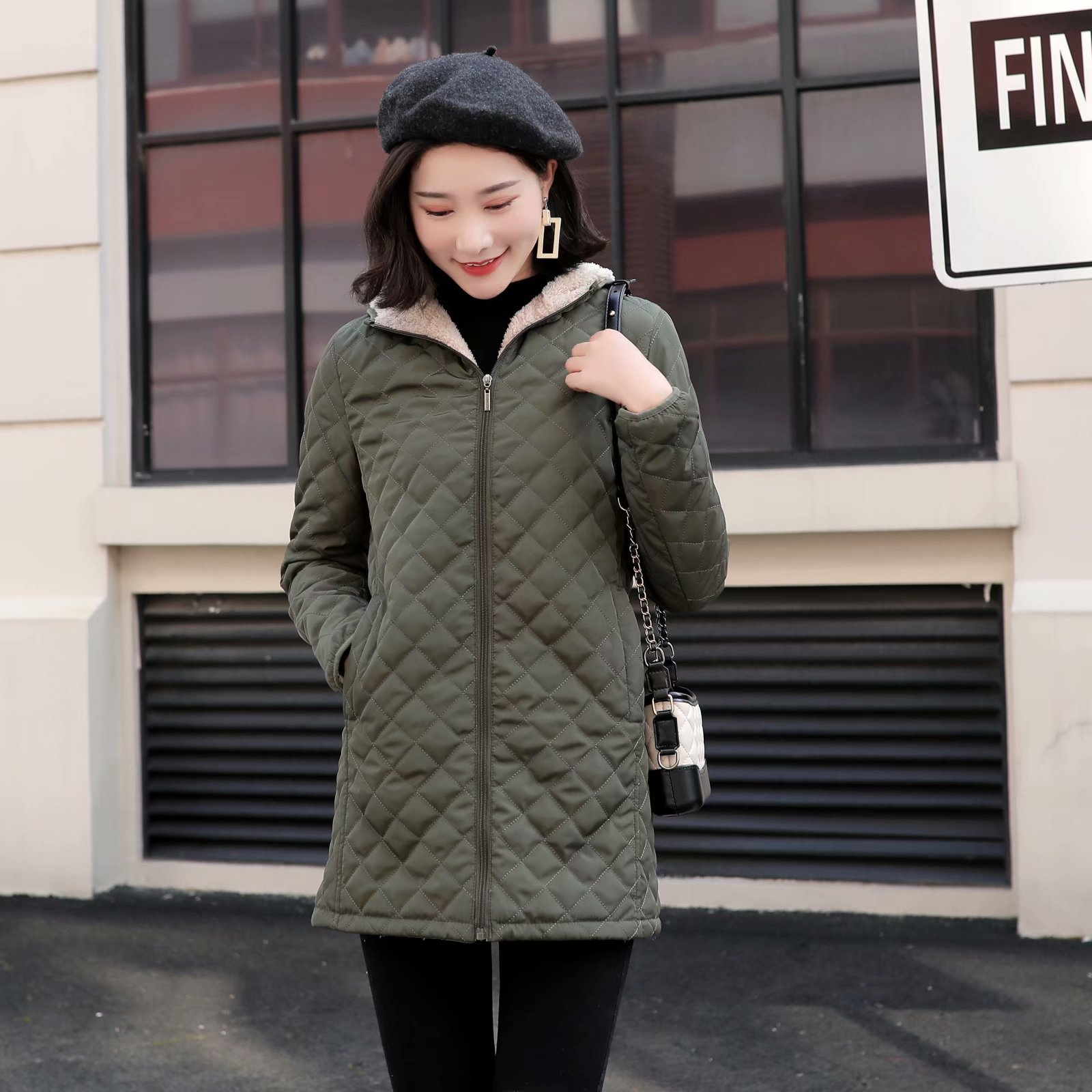 Plus-size Fleece-lined Padded Lambswool Puffer Jacket - Image 2