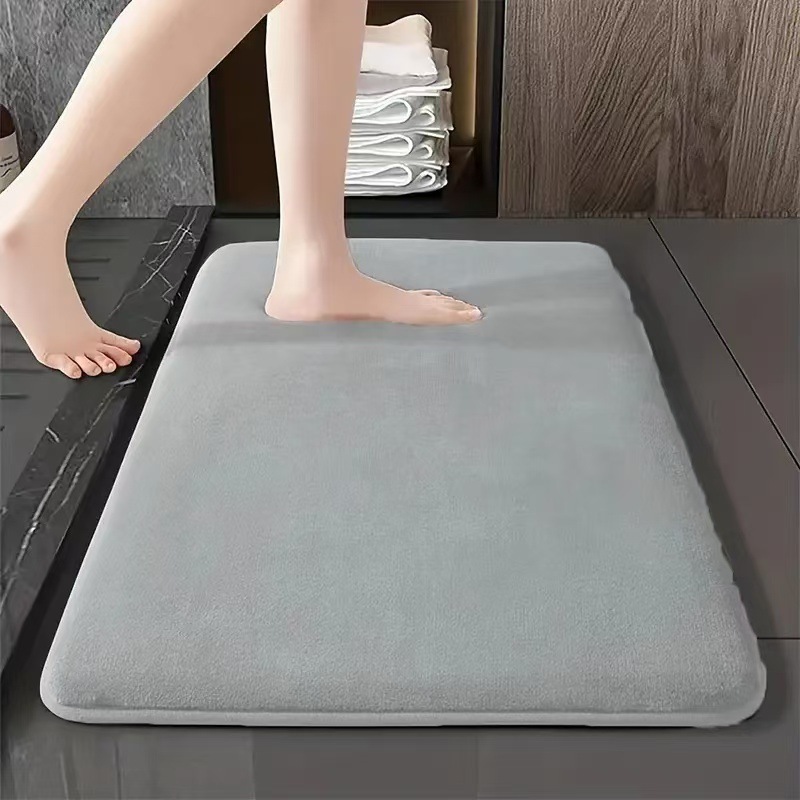 Non-slip Absorbent Quick-drying Solid-color Bathroom Floor Mat