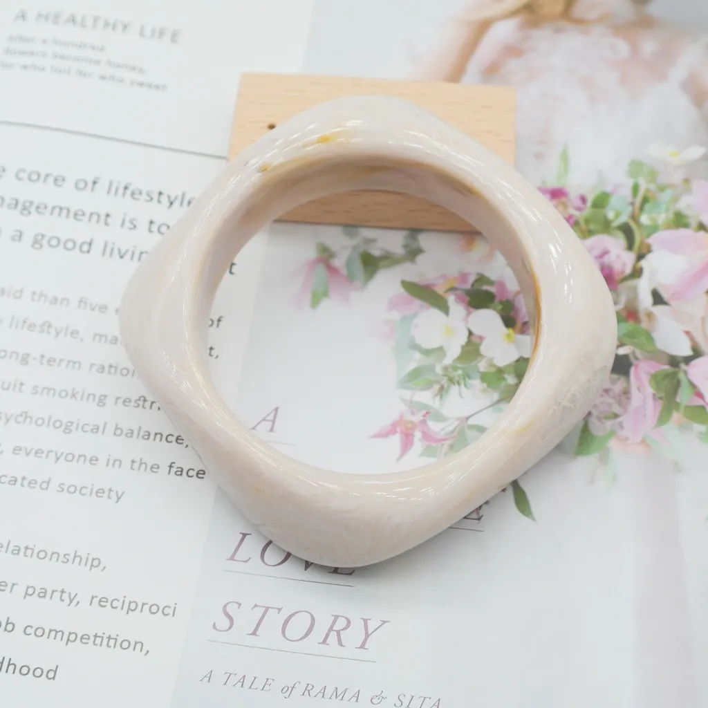 Marbling Acrylic Bracelet Shaped Irregular Square - Ivory White