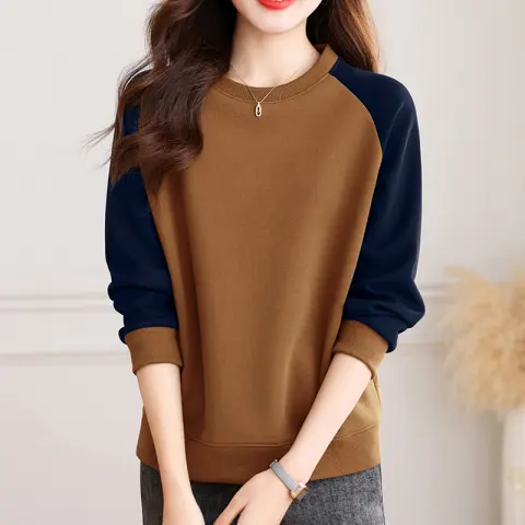 Womens Crew-neck Sweatshirt with Raglan Sleeves Niche