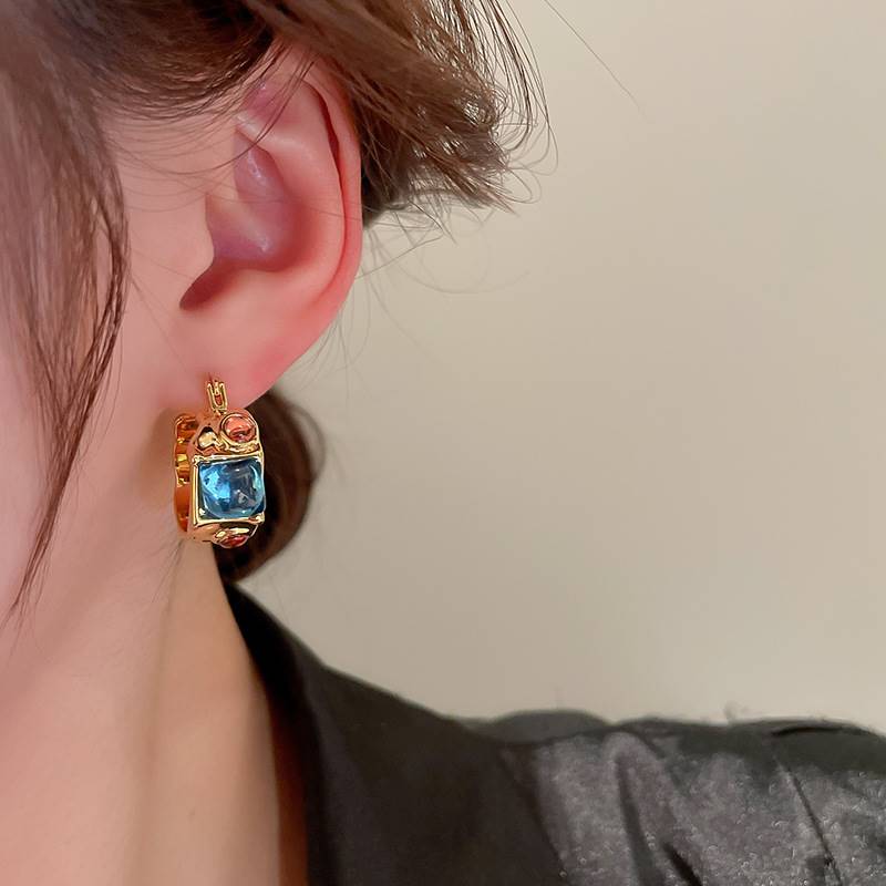 Geometric C- Shaped Ear Clip Vintage Metallic Earrings