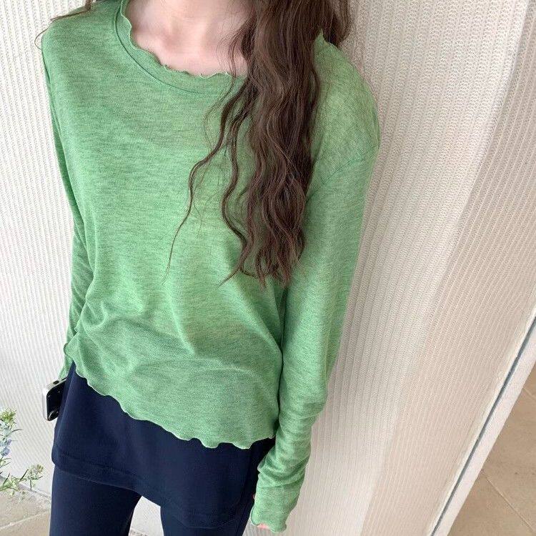 Women’s Slim-fit Ruffled-neck Lightweight Top