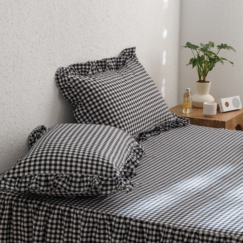 Cotton Pillowcase with Lace Trim, picture 8 of 10