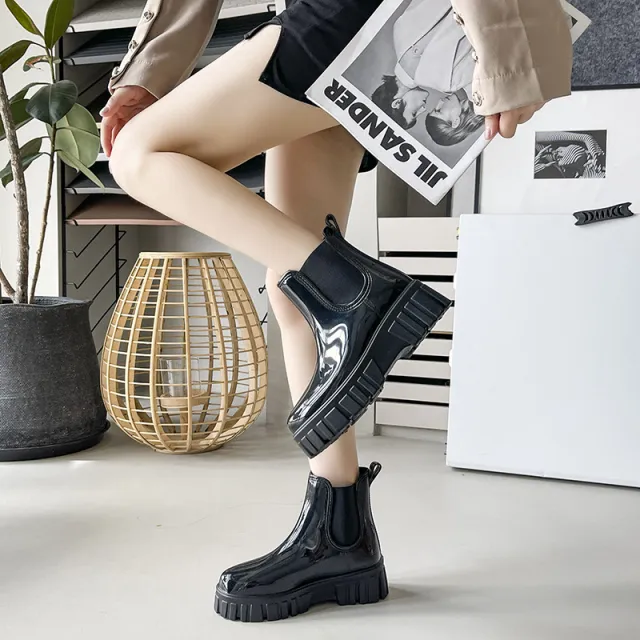 Fashion Black Short Tube Waterproof Non slip Warm Martin Boots For Women Black - Shop at LoveMi