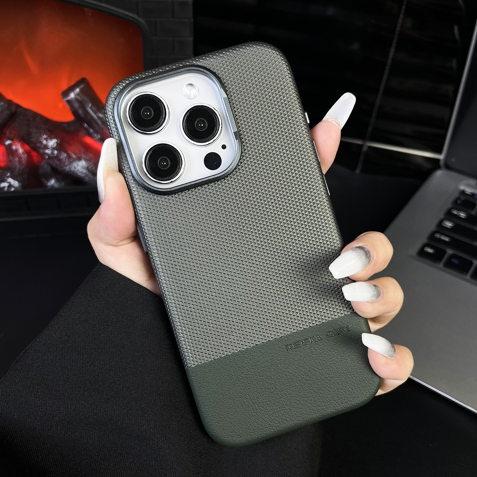 Phone Case Dragon Scale Texture Stitching Leather Magnetic All-inclusive Drop-resistant - Image 3