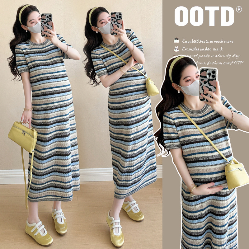 Striped Color-Block Crew-Neck Short-Sleeve Maternity Dress