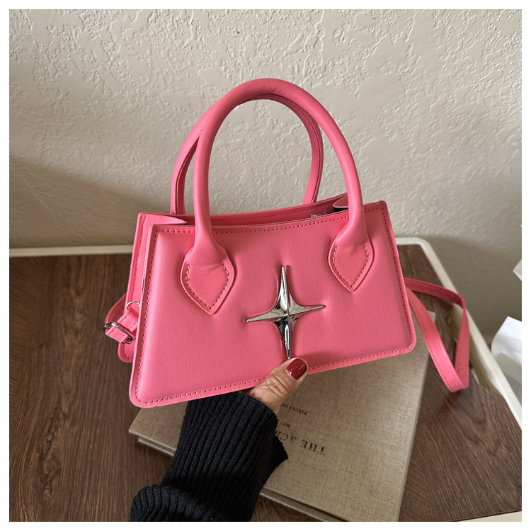 https://cf.cjdropshipping.com/quick/product/1b970f86-236b-4b5d-b8cf-b8977f33ad84.jpg