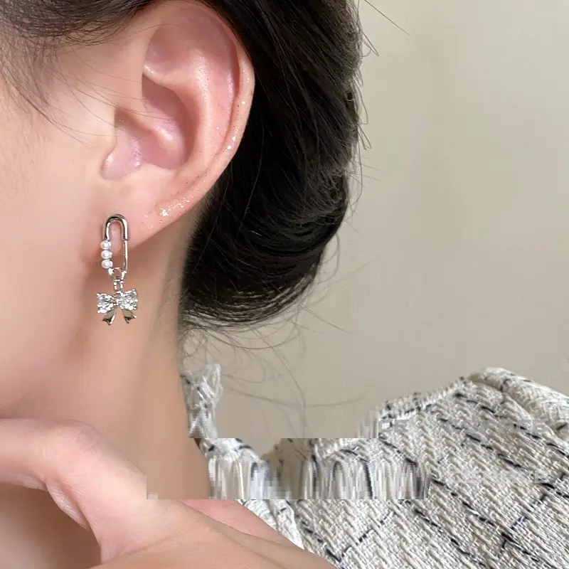 Sweet Cool Bow Stud Earrings Pearl Pin Earrings