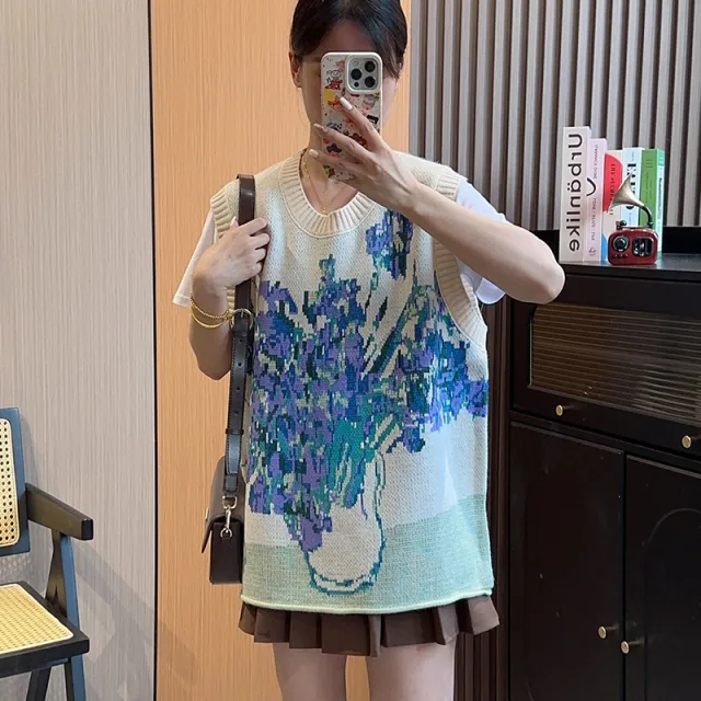 Oil Painting Design Sense Niche Vest Knitted Vest Beige - Shop at LoveMi