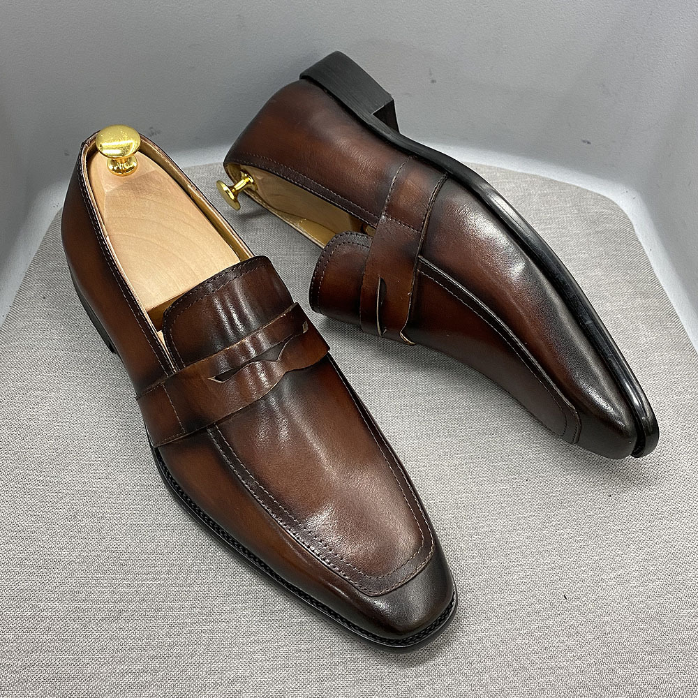 Title 9, Klassieke Italiaanse leren loafers voor heren, ...