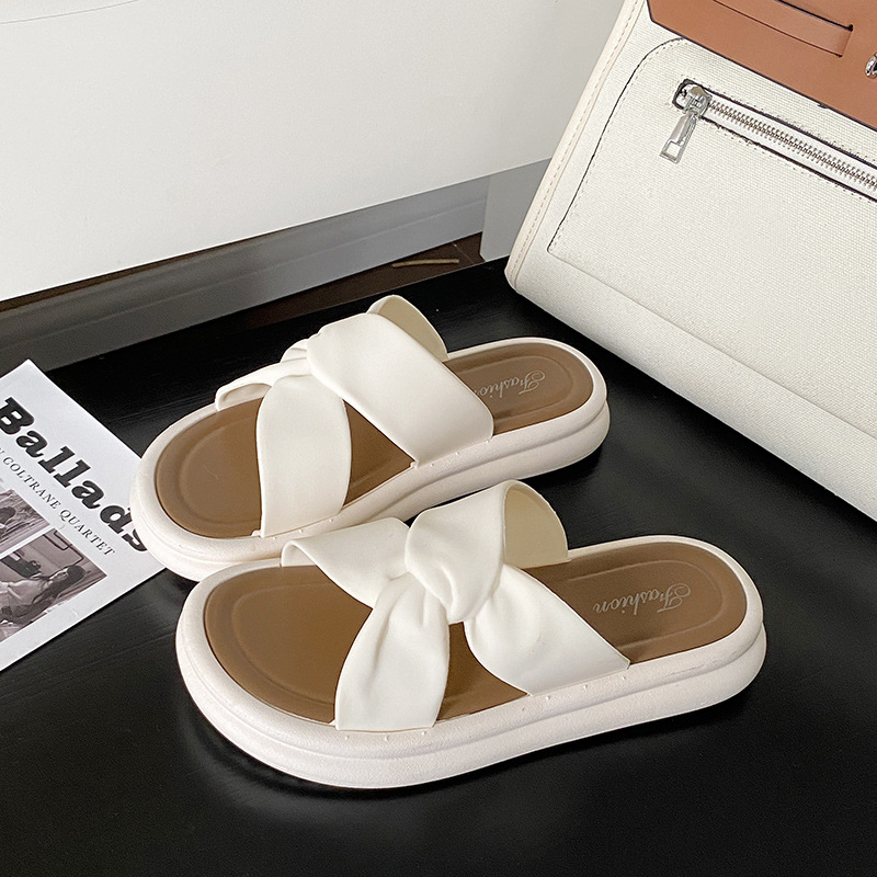 https://cf.cjdropshipping.com/quick/product/1beb38bd-528b-47d6-94db-acf65d3b89ea.jpg