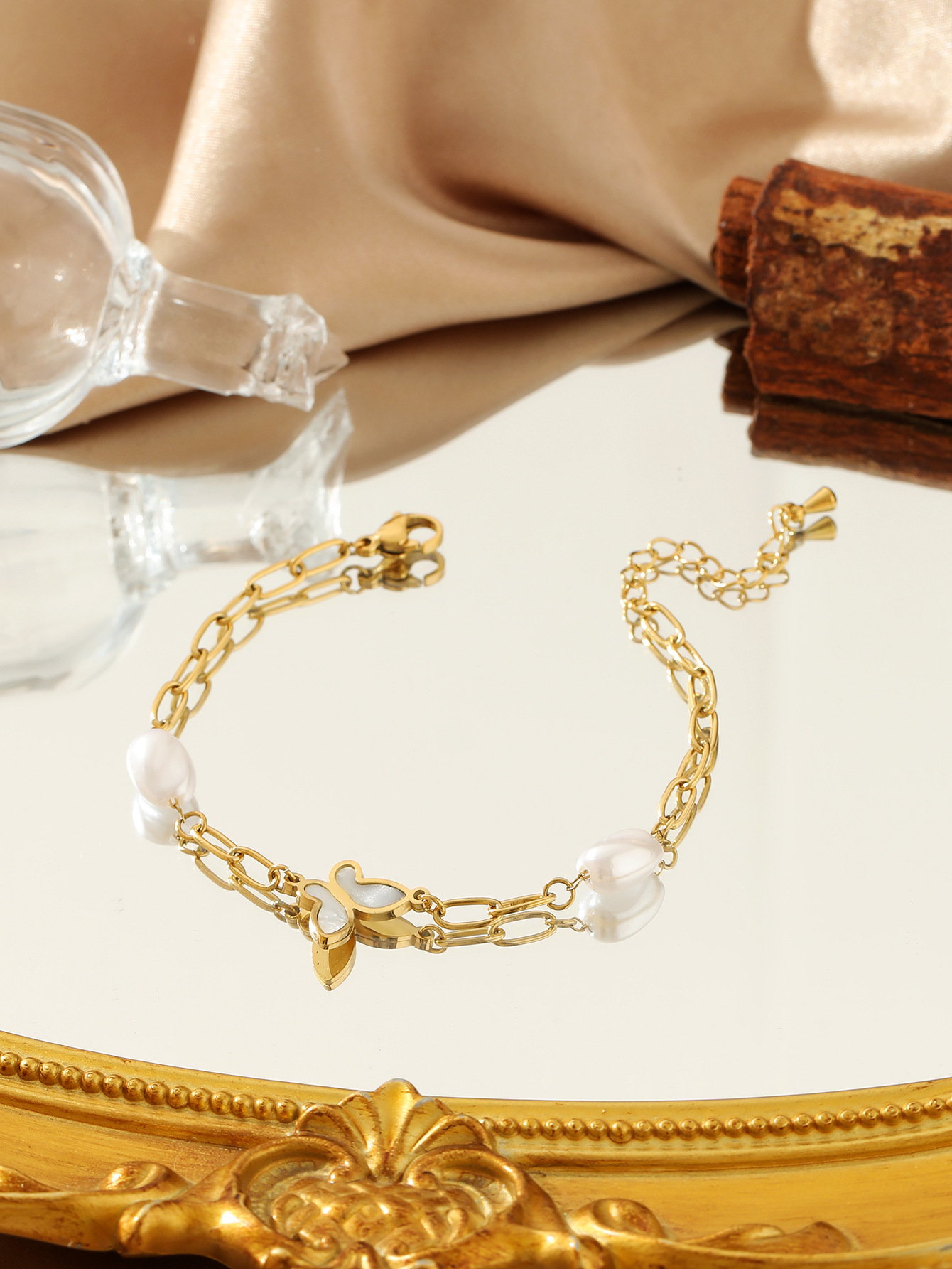 https://cf.cjdropshipping.com/quick/product/1c33b45e-94dd-4a30-9245-afdf4aac18b1.jpg