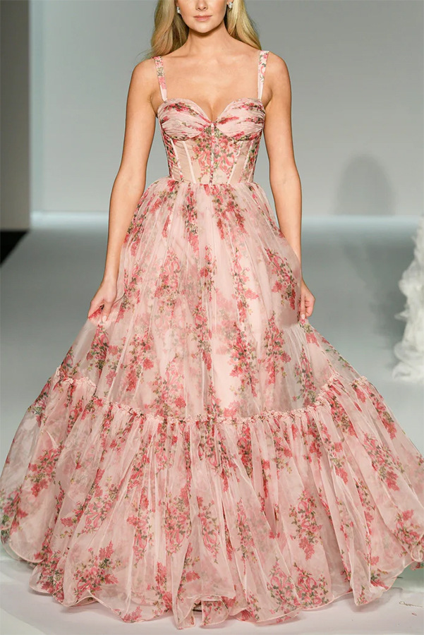 Buy Women's Clothing Online | Buy Trending Dresses for Women