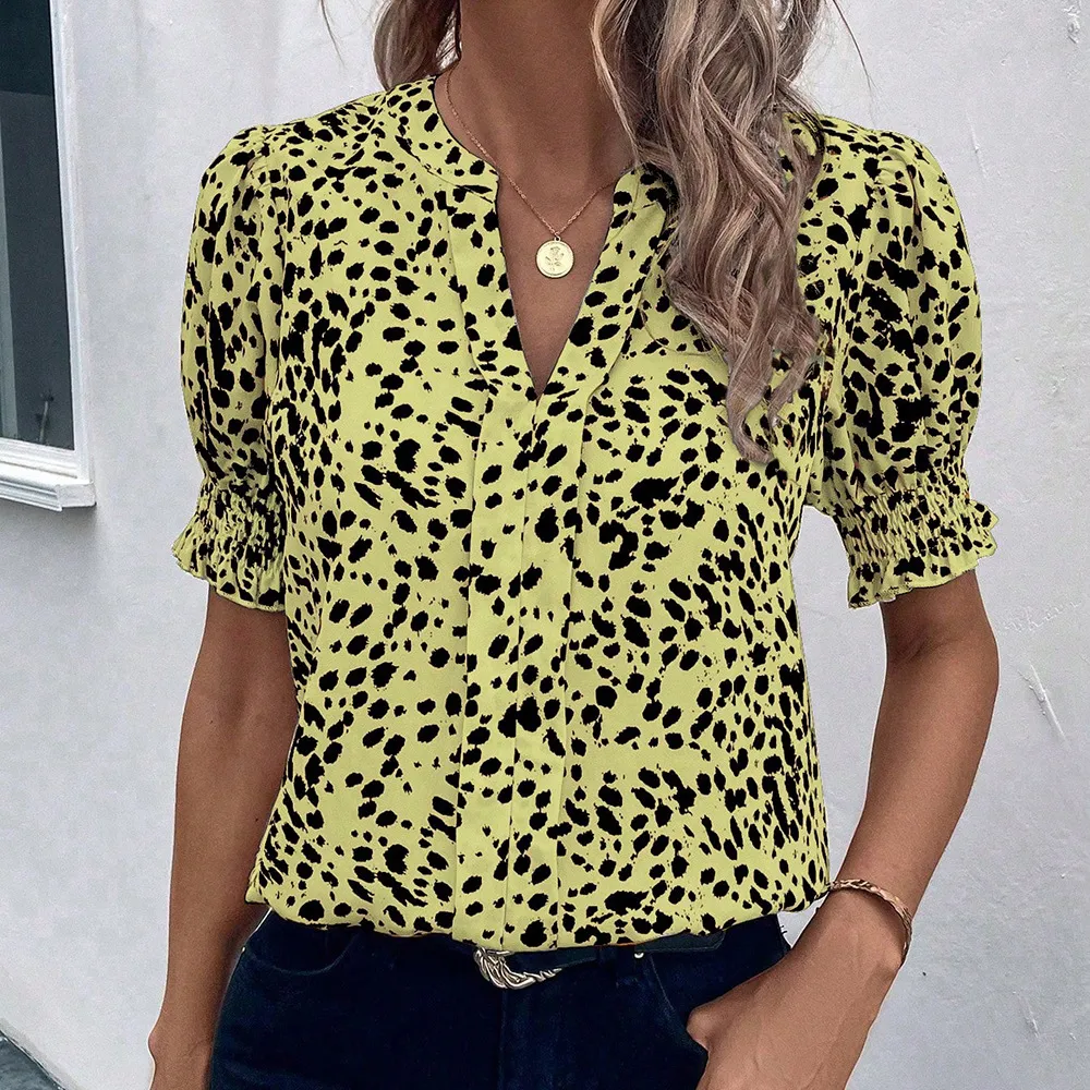 Women's Casual V-Neck Printed Pleated Short-Sleeve Chiffon Blouse - Yellow And Black