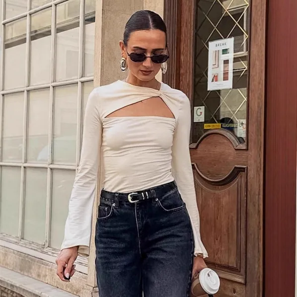 Women's Simple Elegant Inner Match Round Neck Bottoming Shirt Top Khaki - Shop at LoveMi