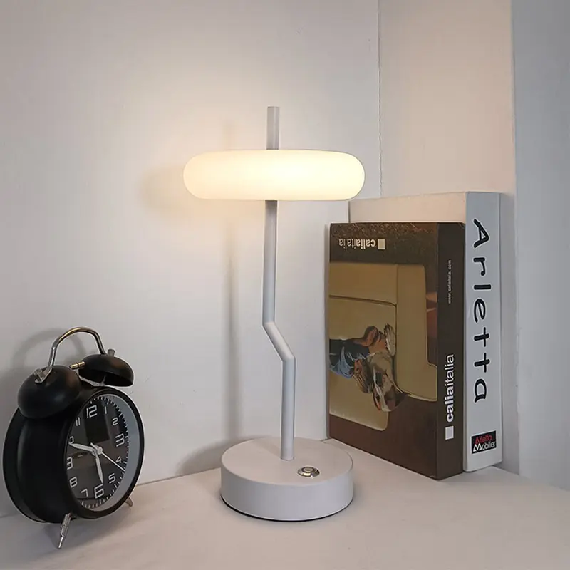 Retro Simple LED Charging Warm Light Atmosphere