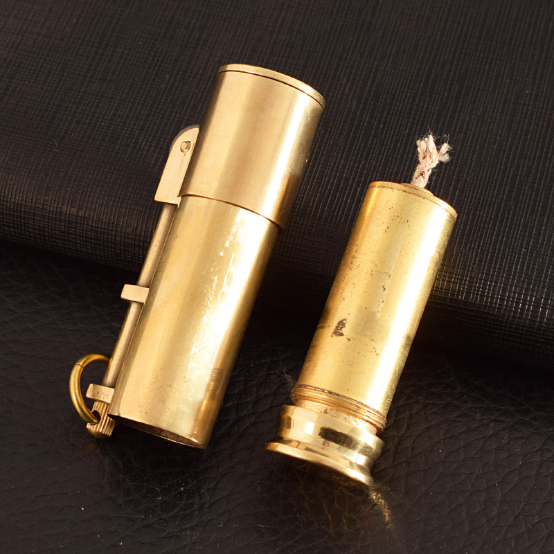 Vintage-style Uniquely Designed Brass Knurled Kerosene Lighter - Image 3