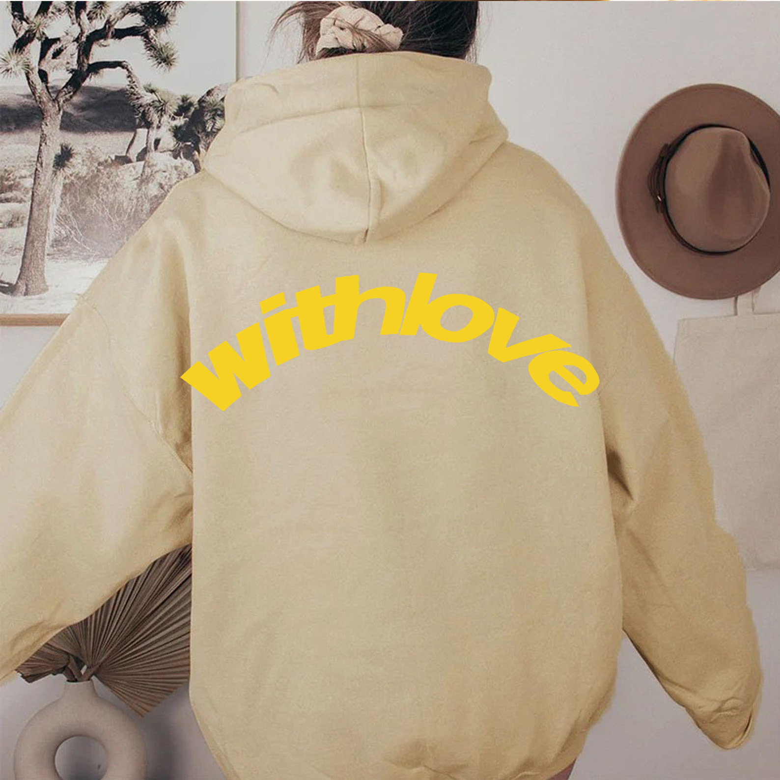 https://cf.cjdropshipping.com/quick/product/1cb7b42b-ee1b-43a4-beb7-96f91b387494.jpg
