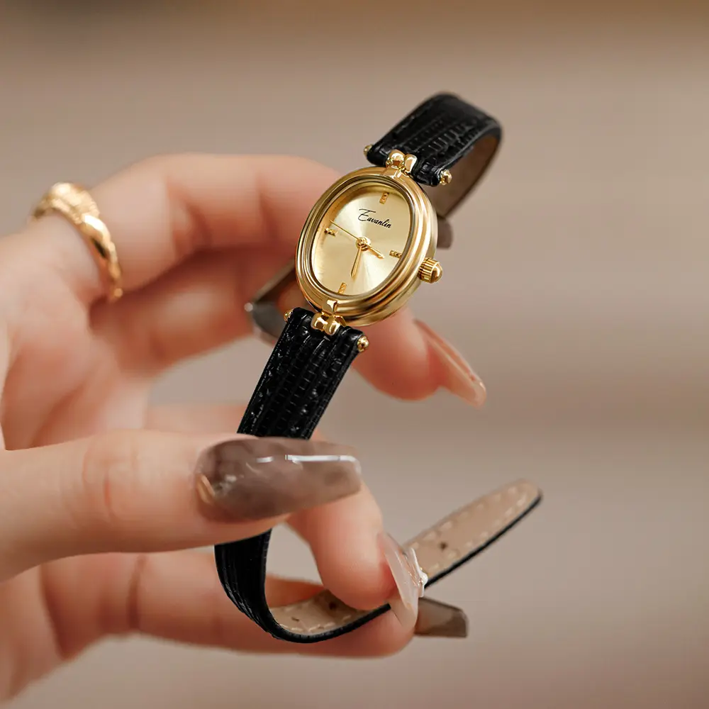 Womens Leather Belt Round-shaped Fashionable Artistic Niche