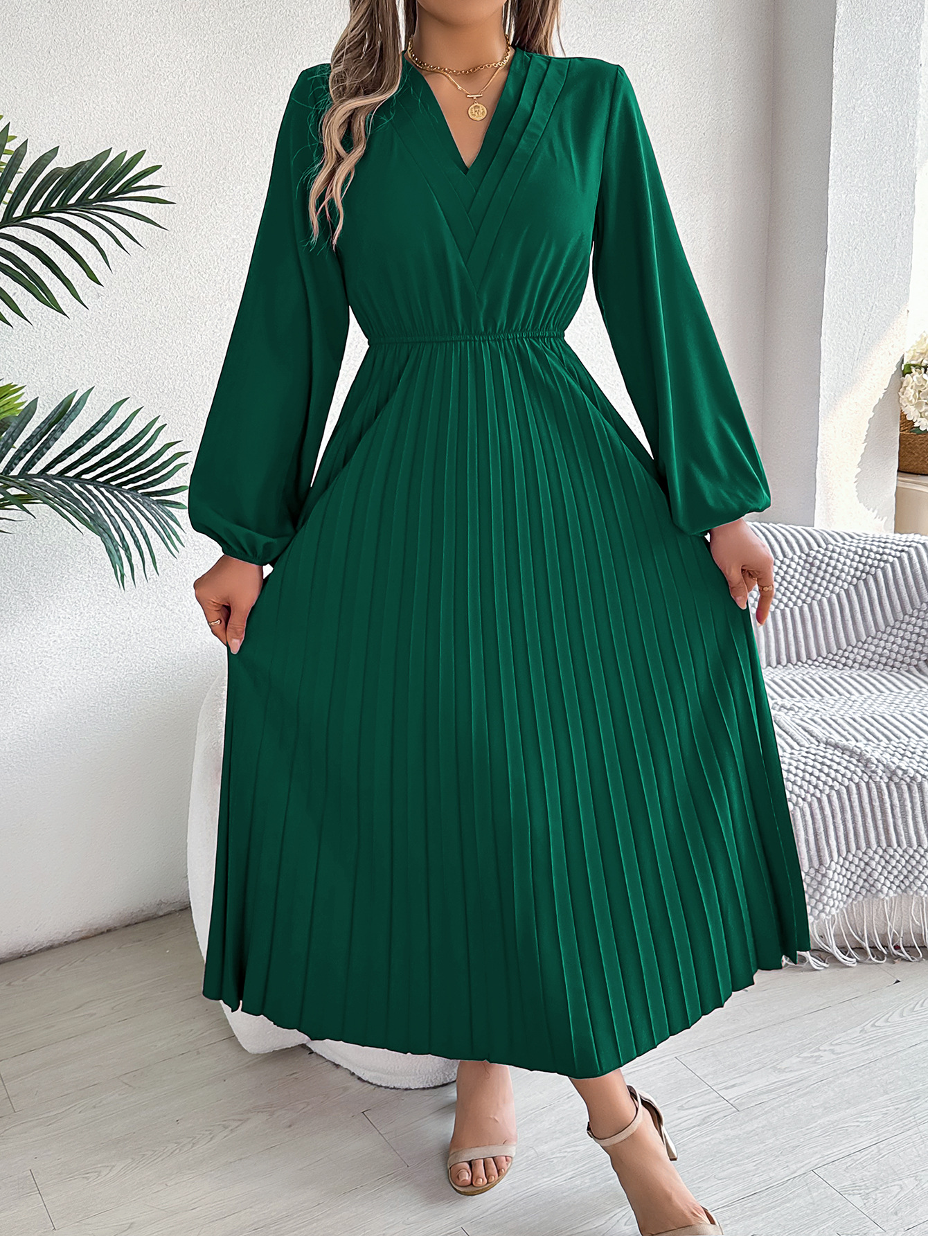 Elegant Womens Long Pleated Dress With A Triple V-Neck Long Sleeves And A Defined Waist