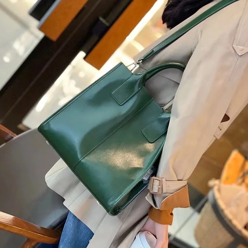 Women's Genuine Leather Crossbody Tote Handbag - Green