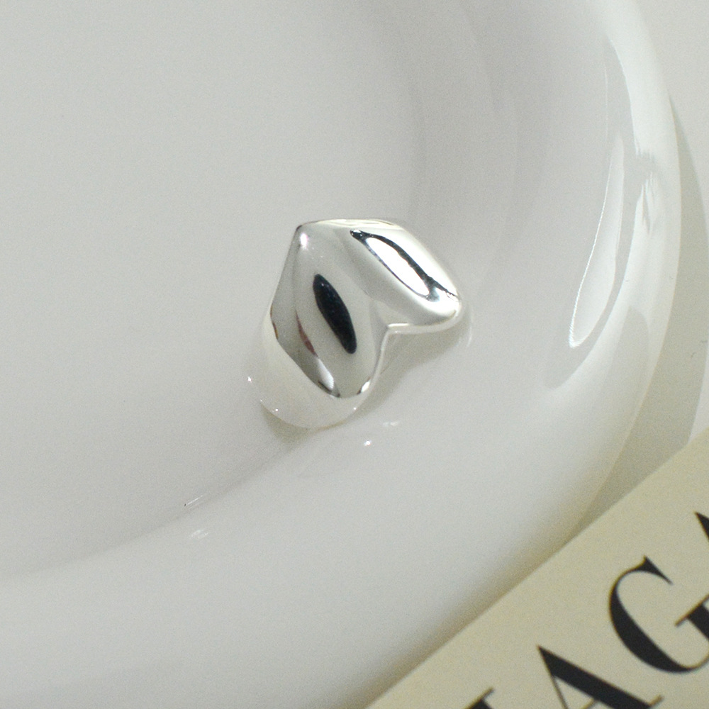 Simple Love Heart-shaped Ring Women's Fashion Personality And Creativity All-matching