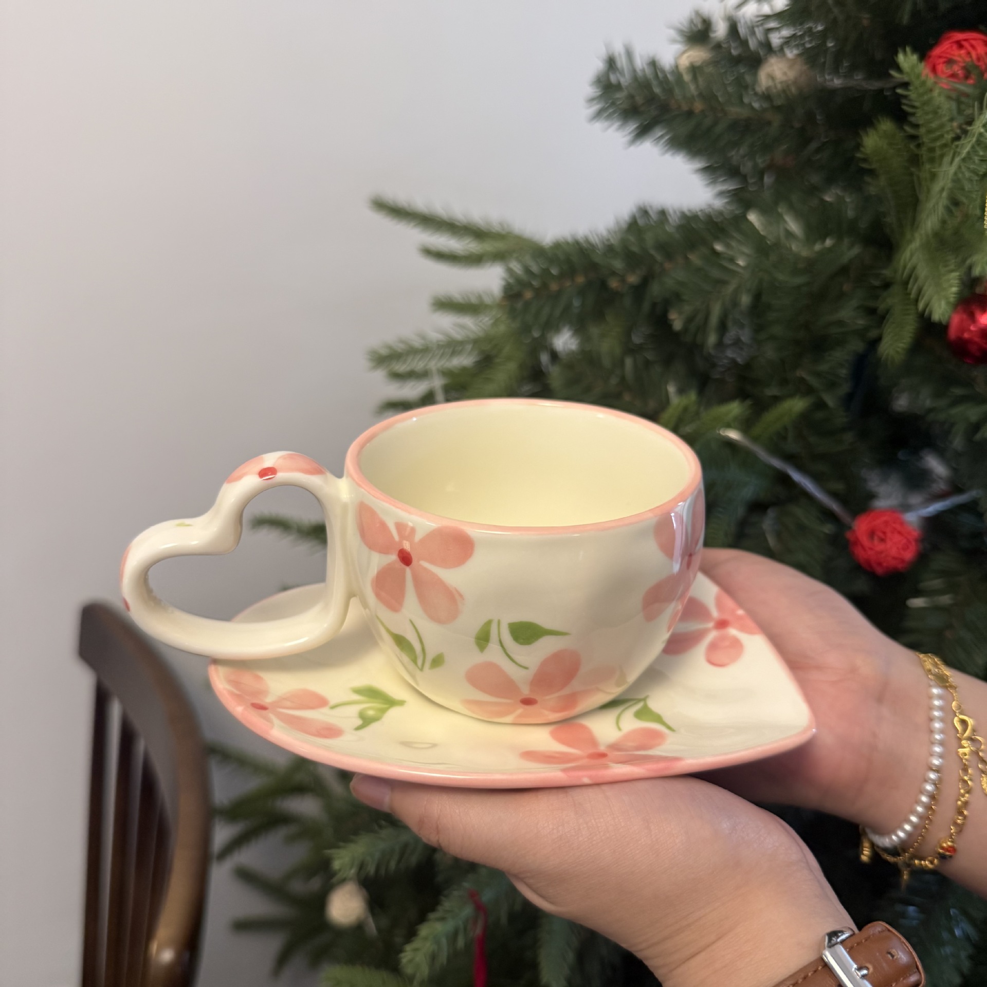 Cup and saucer set with heart handle - pink option