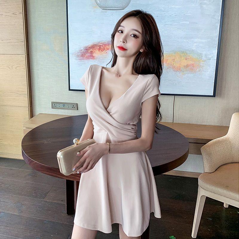 Womens Fashion Deep V-Neck Low-Cut Waist-Cinching Tummy-Hiding A-Line Dress
