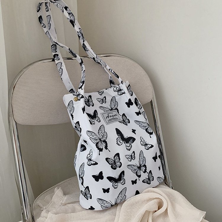 https://cf.cjdropshipping.com/quick/product/1d87cf17-9dfe-488c-83f4-ea9f45765d0d.jpg