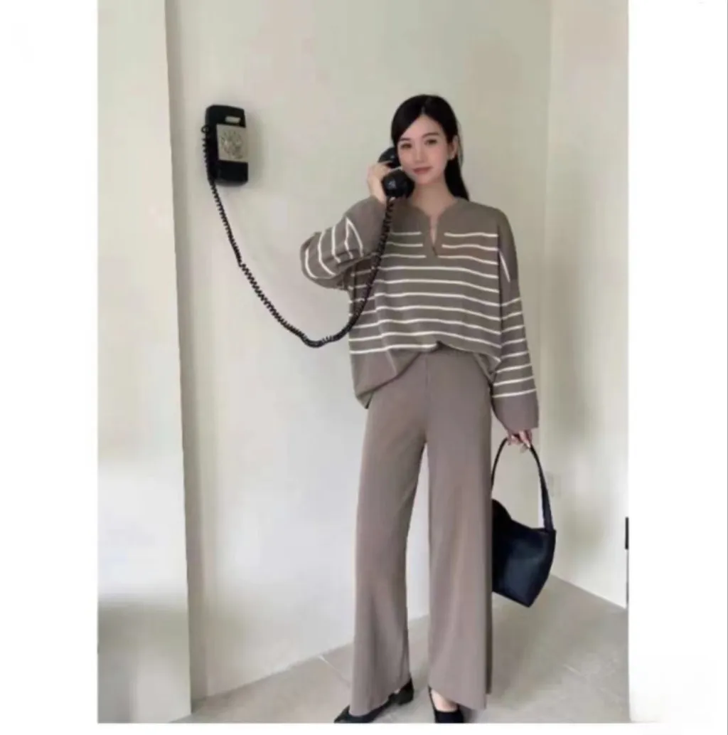 Casual High Waist Drooping Knitted Wide-leg Pants - Coffee