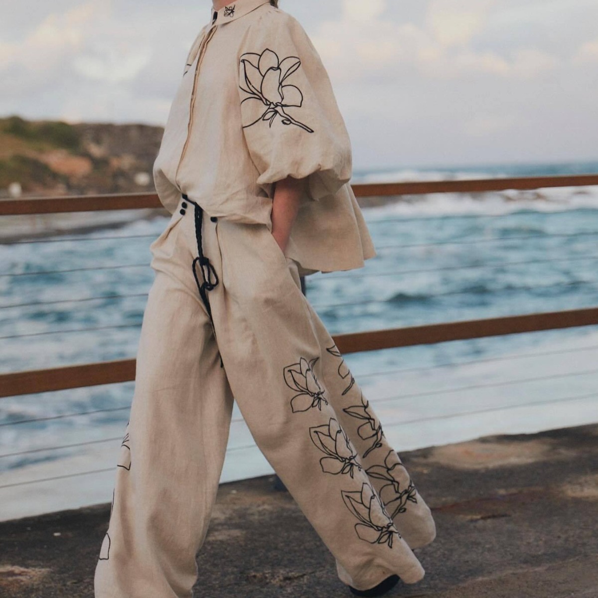 European And American Spring And Summer Fashion Cotton And Linen Printed Wide-leg Pants Suit
