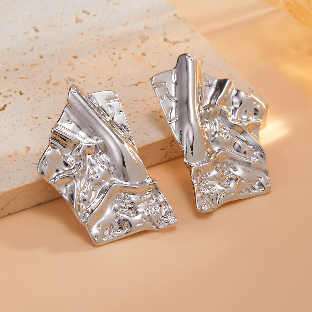 Trendy Flower Studs