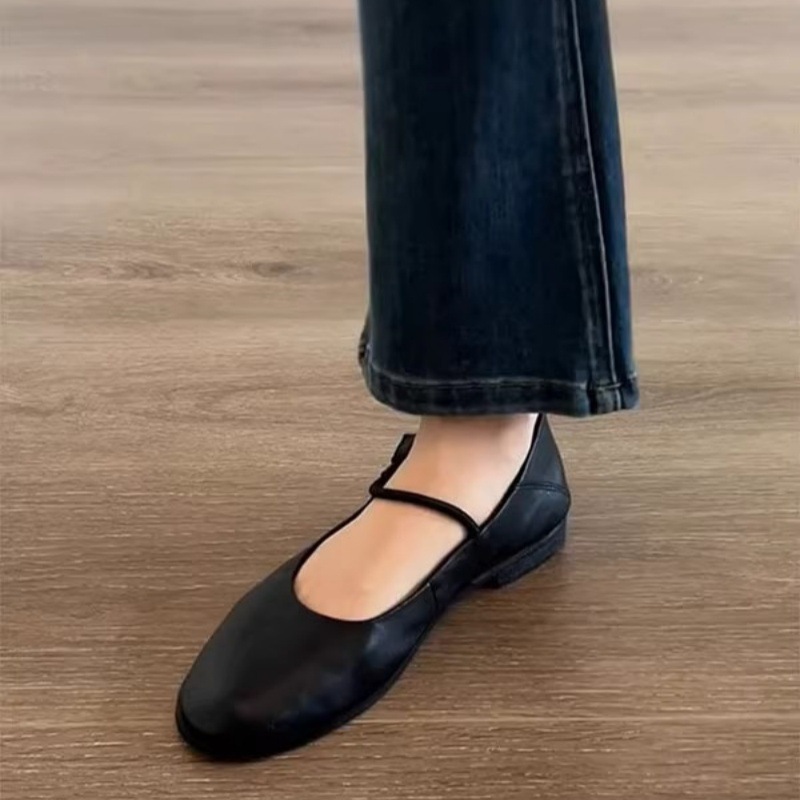 Buckle Low-Cut Flats, picture 2 of 4
