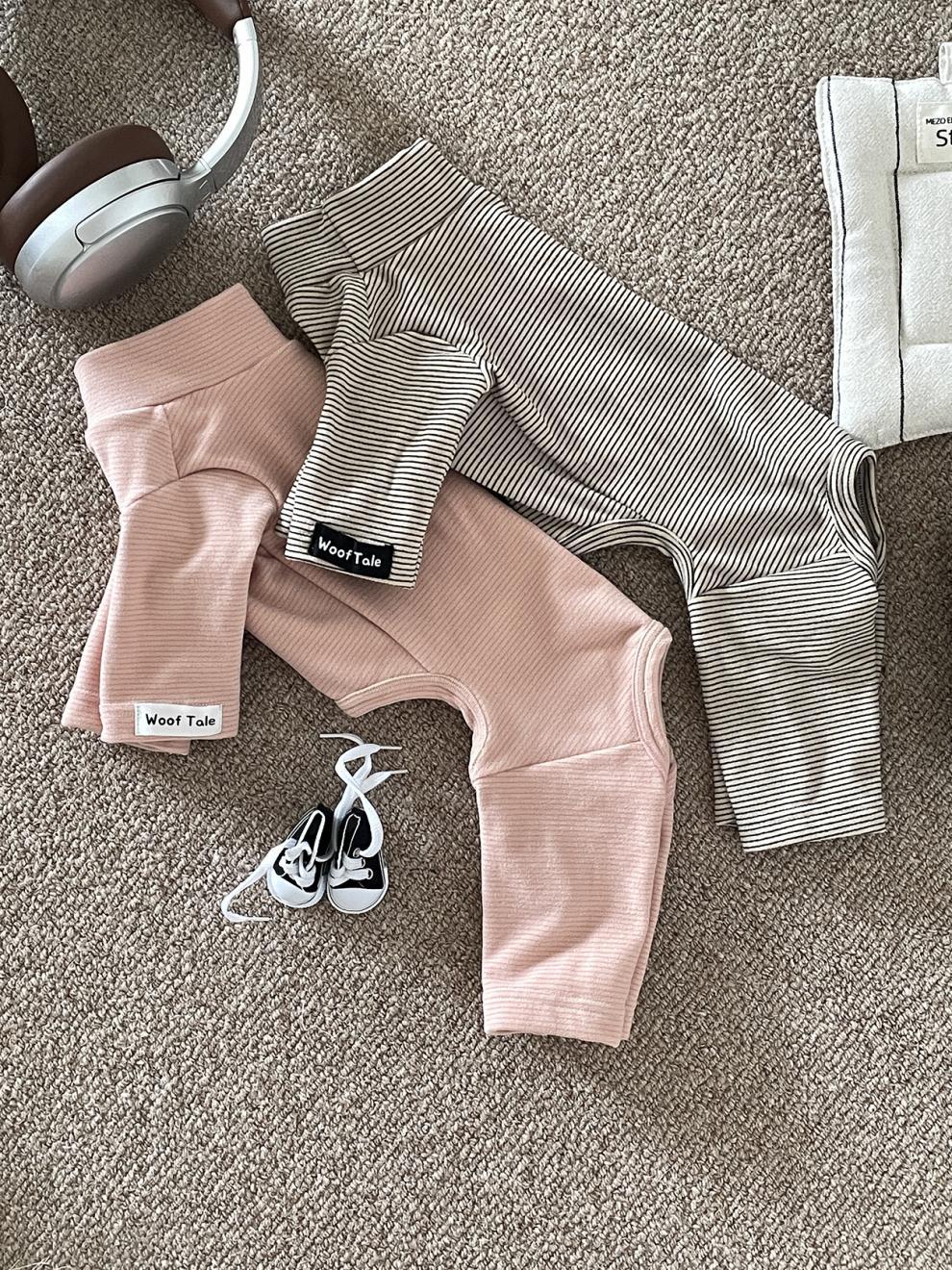Pet Autumn Winter Warm Striped Four-Legged Jumpsuit detail photo 5
