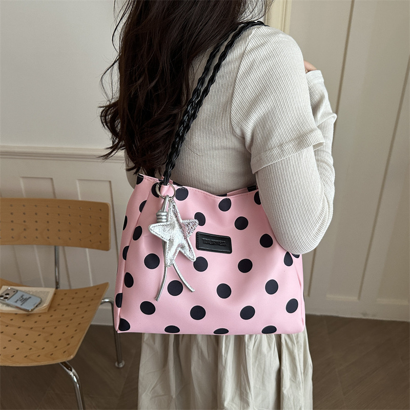 https://cf.cjdropshipping.com/quick/product/1df9b8b3-8750-4564-8b34-22f1be8f6d5c.jpg