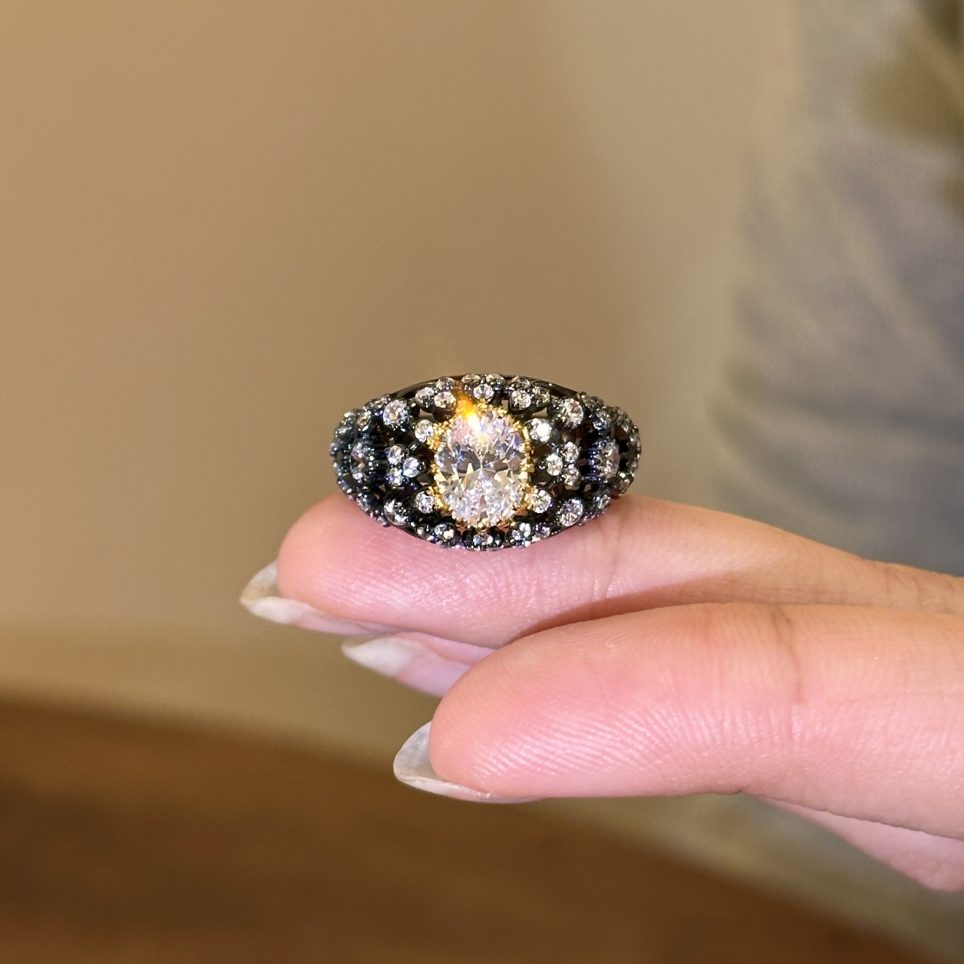S925 sterling silver plated with black gold luxury diamond ring