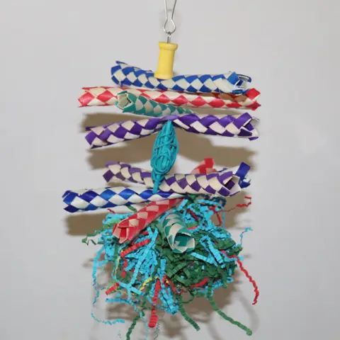 Colorful Shredded Paper and Rattan Weaving Wooden Gnawing Bird